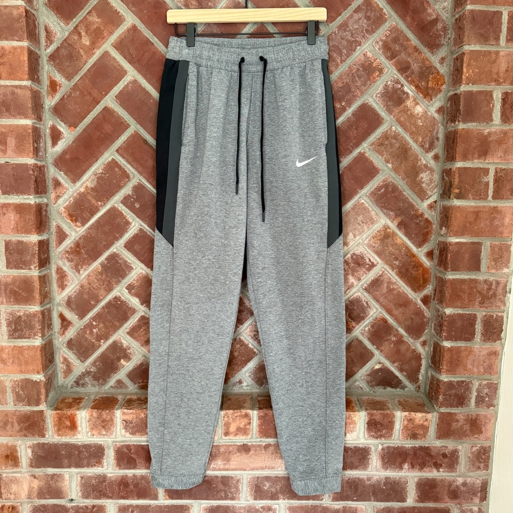Nike Therma-FIT Joggers Mens Medium Grey Black‎ Tapered Sweatpants DQ5405-063